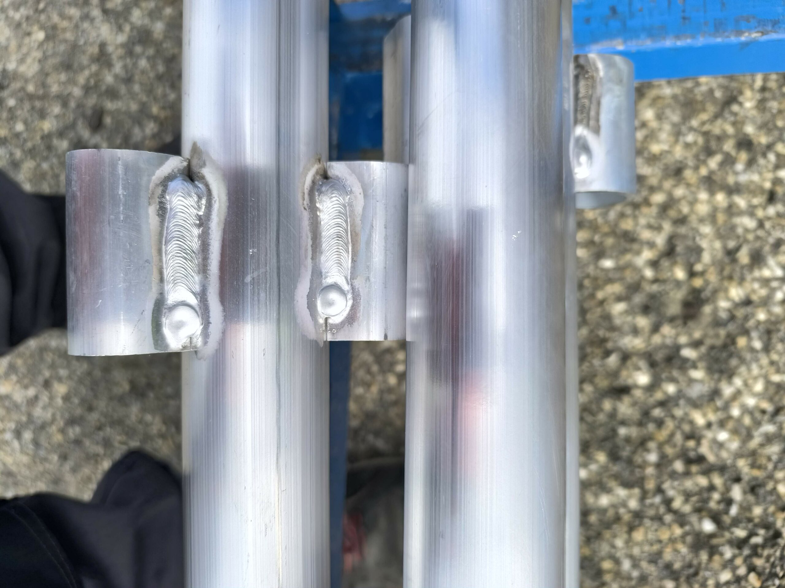 Pièces aluminium après essai de nettoyage cryogénique